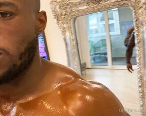 Daniel Shoneye aka danielshoneye OnlyFans - @massively mode