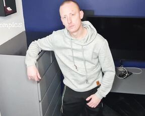 Tomtompics aka tomtompics OnlyFans - Strip, cockring and cum I get naked out of my hoodie and trackies and stroke