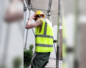 Tomtompics aka tomtompics OnlyFans - Hi Viz, Hard hat and cum Outdoors leaning against some scaffolding in my hard hat,