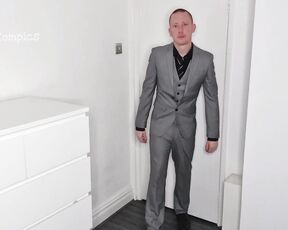 Tomtompics aka tomtompics OnlyFans - In my suit, I strip slowly out of it and wank my dick theres some close