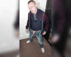 Tomtompics aka tomtompics OnlyFans - Smoking in tracksuit top and Jeans This is another one for the many smoking fans