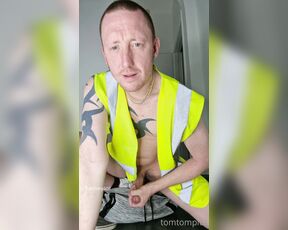 Tomtompics aka tomtompics OnlyFans - You like seeing me in my HiViz knocking out a load of cum 437mins)