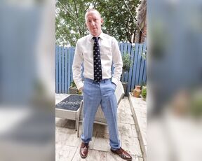 Tomtompics aka tomtompics OnlyFans - Last one for now in the my shirt and tie, outdoors and vaping no cumshot, just