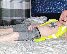 Tomtompics aka tomtompics OnlyFans - Hi viz, vape and cum 818mins)