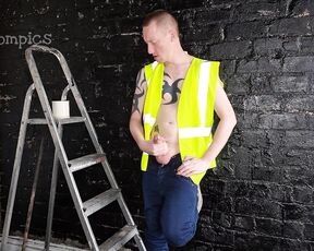 Tomtompics aka tomtompics OnlyFans - Hi viz, jeans and pump briefs A video made for a fan who requested this, message