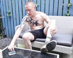 Tomtompics aka tomtompics OnlyFans - One for the smoking fans First of 2 vids in the garden, chilled out with