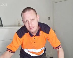 Tomtompics aka tomtompics OnlyFans - Got this hi vis polo shirt bought for me by a fan Heres a vid