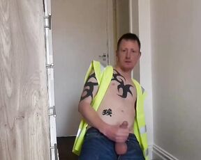 Tomtompics aka tomtompics OnlyFans - Full video In some tight jeans and hi viz jacket #hi viz, cum 1155mins)