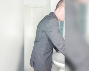 Tomtompics aka tomtompics OnlyFans - Suit and tie Alot of you enjoyed seeing the other pics and vids wearing a suit