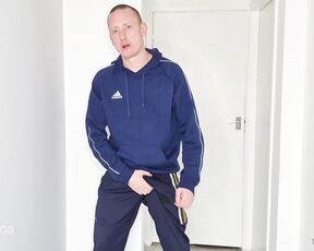 Tomtompics aka tomtompics OnlyFans - Solo wank and cum In my trackies and Nike tns I strip off and play with