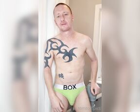 Tomtompics aka tomtompics OnlyFans - Short video I did as I was taking the pics in the box undies the other