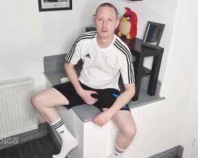 Tomtompics aka tomtompics OnlyFans - Had some new Adidas white socks through the post today thankyou to whoever sent those Hope