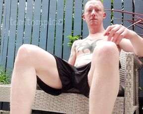 Tomtompics aka tomtompics OnlyFans - Enjoying the one day of sun Sat in the garden in my black shorts, wanking