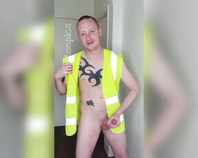 Tomtompics aka tomtompics OnlyFans - More hi viz wanking finishing with cumshot 1001)