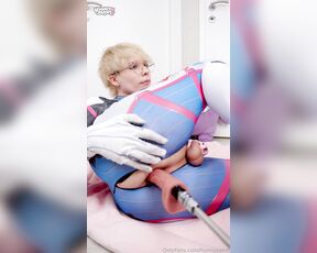 Hunnypaint aka hunnypaint - 01-14-2025 OnlyFans Video - Just me playing with some dildos being silly in a DVA bodysuit 3