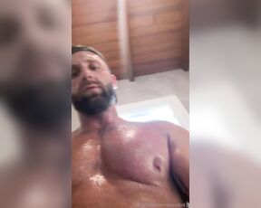 Pezudo aka pezudo43 - 02-12-2025 OnlyFans Video - Quem vem lamber esse suor todoWhos coming to lick all this sweat