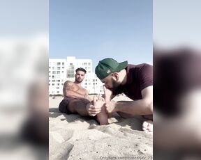Master jay aka masterjay_23 - 05-11-2025 OnlyFans Video - Foot worship on a beautiful beach