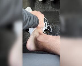 ArabFootDom aka arabfootdom - 02-01-2024 OnlyFans Video - Sweaty feet after gym  wanna sniff them footmaster malefeet feet master slave dom arab findom
