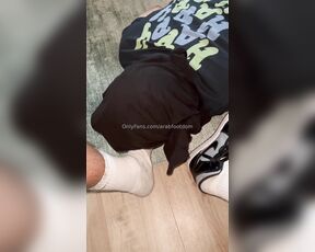 ArabFootDom aka arabfootdom - 05-29-2024 OnlyFans Video - My eager slave at my feet again  trained him good to behave like a