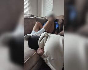 ArabFootDom aka arabfootdom - 01-09-2025 OnlyFans Video - Fresh from the gym  and these feet are calling for attention