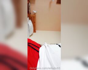 Hamza45 aka rebvdu93 - 02-17-2023 OnlyFans Video - qui veut mon bon gros zob aux bonnes odeurs de m芒le marocain