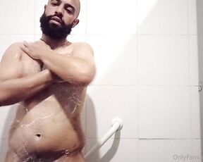 Hamza45 aka rebvdu93 - 05-21-2023 OnlyFans Video - Sous la douche 脿 la salle  La puissance marocaine en feu