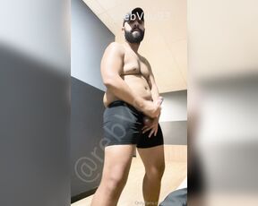 Hamza45 aka rebvdu93 - 09-27-2025 OnlyFans Video - Toujours cho en allant 脿 la salle de sport Tu me vois comme 莽a tu fais