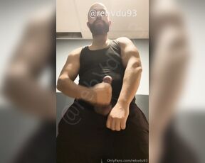 Hamza45 aka rebvdu93 - 10-29-2025 OnlyFans Video - toujours cho apr猫s le sport