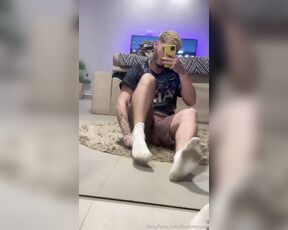 Joao Vitor aka findomjoao - 05-27-2024 OnlyFans Video - Dirty socks