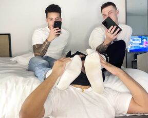 KingLeo aka sirleo99 OnlyFans - Sweaty socks and trainers getting dealt with by our naughty neighbour