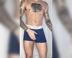 KingLeo aka sirleo99 OnlyFans - Big bulge and cock