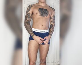 KingLeo aka sirleo99 OnlyFans - Big bulge and cock