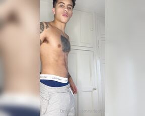 KingLeo aka sirleo99 OnlyFans - Sometimes you just have to show off