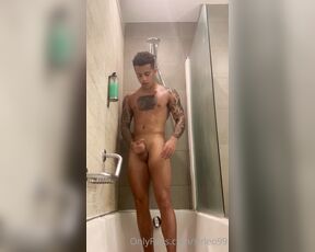 KingLeo aka sirleo99 OnlyFans - Got back to my hotel room after sunbathing all day and I just couldn’t help playing