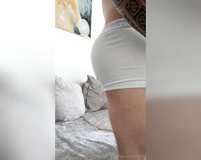 KingLeo aka sirleo99 OnlyFans - My massive thick ass gets you horny doesn’t it Get in there and sniff lick clean!