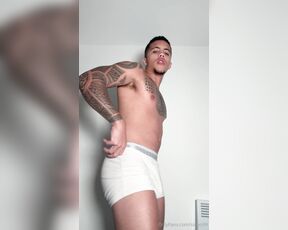 KingLeo aka sirleo99 OnlyFans - Worship my sexy thick ass and muscles