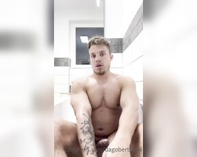 Dagobert1994 aka dagobert1994 OnlyFans - Help cleaning my hole