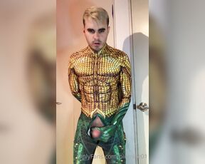 PinkieMike aka pinkiemike OnlyFans - Jerking off as Aquaman