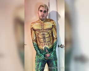 PinkieMike aka pinkiemike OnlyFans - Jerking off as Aquaman