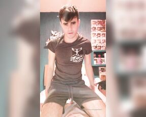 PinkieMike aka pinkiemike OnlyFans - 2a ocasin jugando con mi dildo XL!! Me vengo en el y me lo vuelvo