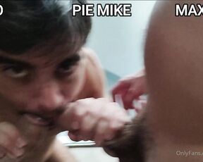 PinkieMike aka pinkiemike OnlyFans - Double creampie @maxangelxxx @xisco