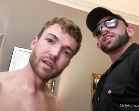 Bull Barrett aka bullbarrett OnlyFans - Some fetish fun with @gabrielcross Had a great time exploring his submissive side part 1)