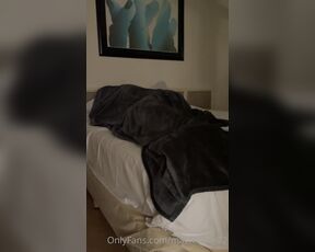 Master Size 22 aka mastersize22 OnlyFans - My slave having fun while I sleep