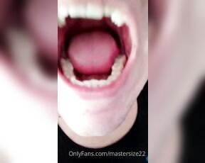 Master Size 22 aka mastersize22 OnlyFans - Macrophilia POV