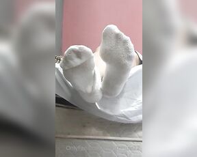 Master Size 22 aka mastersize22 OnlyFans - Can you imagine these smelly socks in your nose!