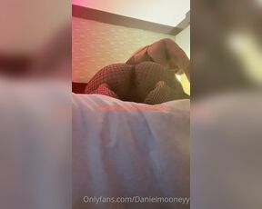 DanielMooneyy aka danielmooneyy OnlyFans Video 8055