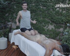 Jay M4M aka desmides OnlyFans - Massaging Argentian Military dude @winkydo88 , sucking his dick while he plays with my ass