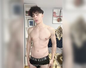 Liam Gold aka itsliamgold OnlyFans - Inaugurating butt Friday for those booty lovers