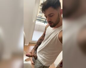 Igor Lucios aka igorlucios OnlyFans - Showing off my morningwood