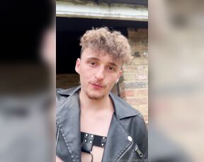 Nathjs98 aka nathjs98 OnlyFans - Full leather smoking video where you and get on your knees open your mouth and